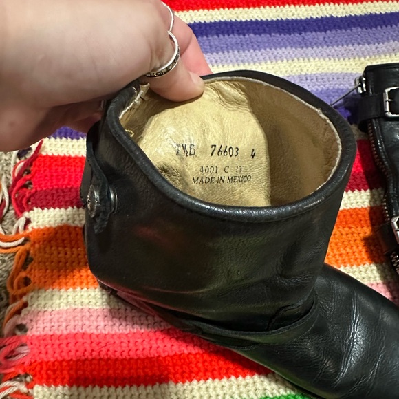 Frye Leather Short Boots Zip Back - Picture 10 of 14